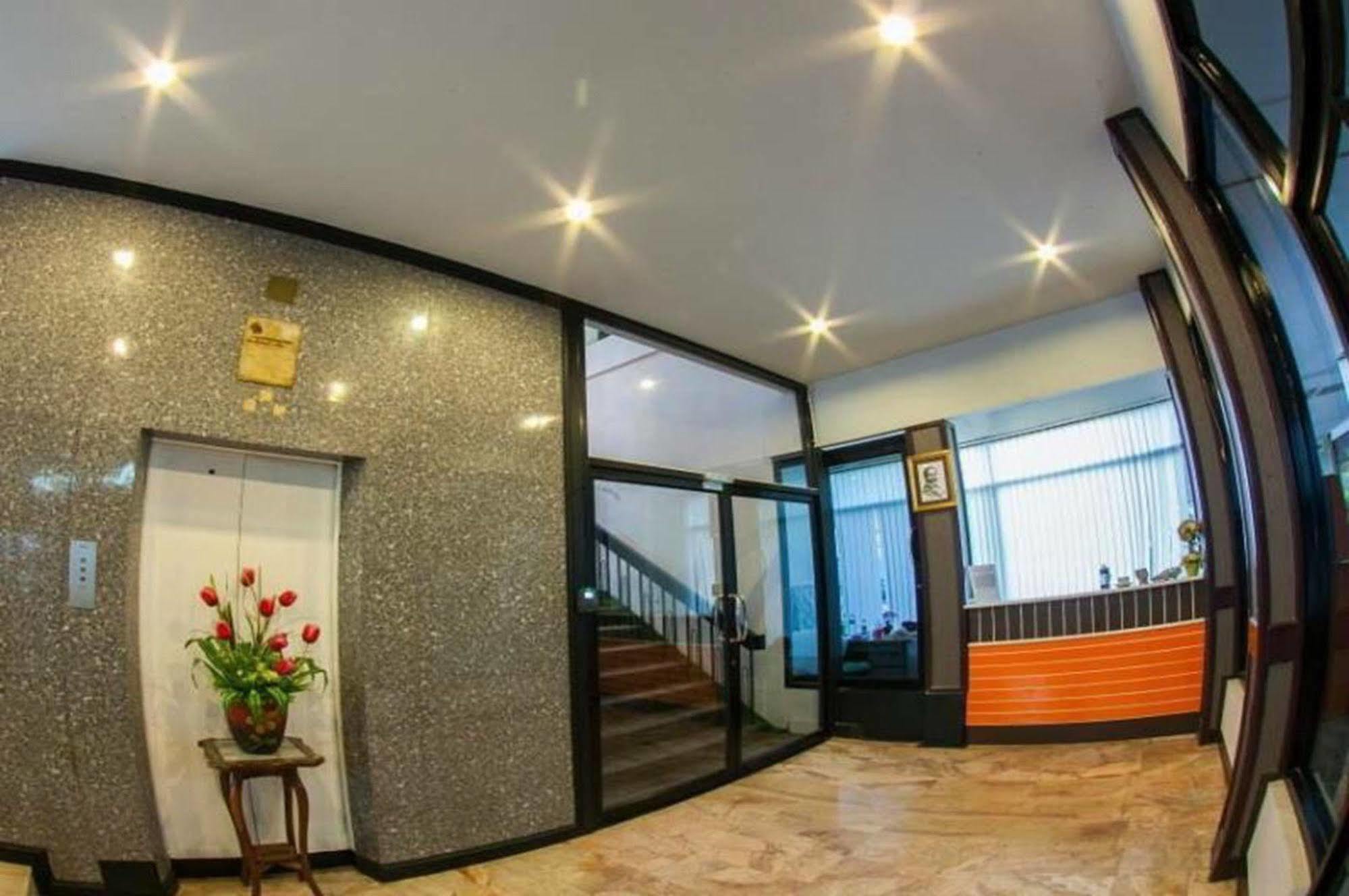 The Train Hotel Hatyai Hat Yai Ngoại thất bức ảnh