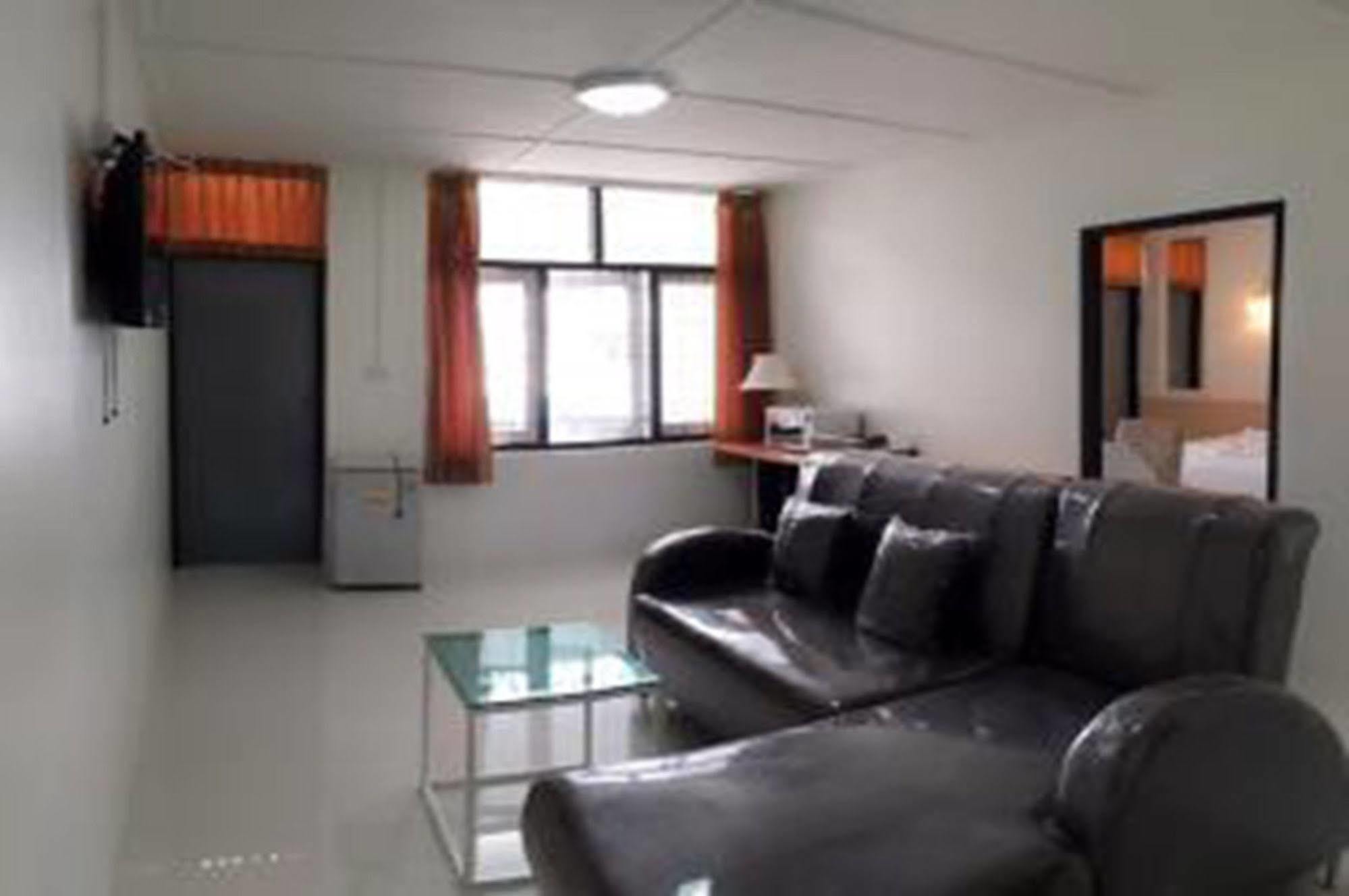 The Train Hotel Hatyai Hat Yai Ngoại thất bức ảnh
