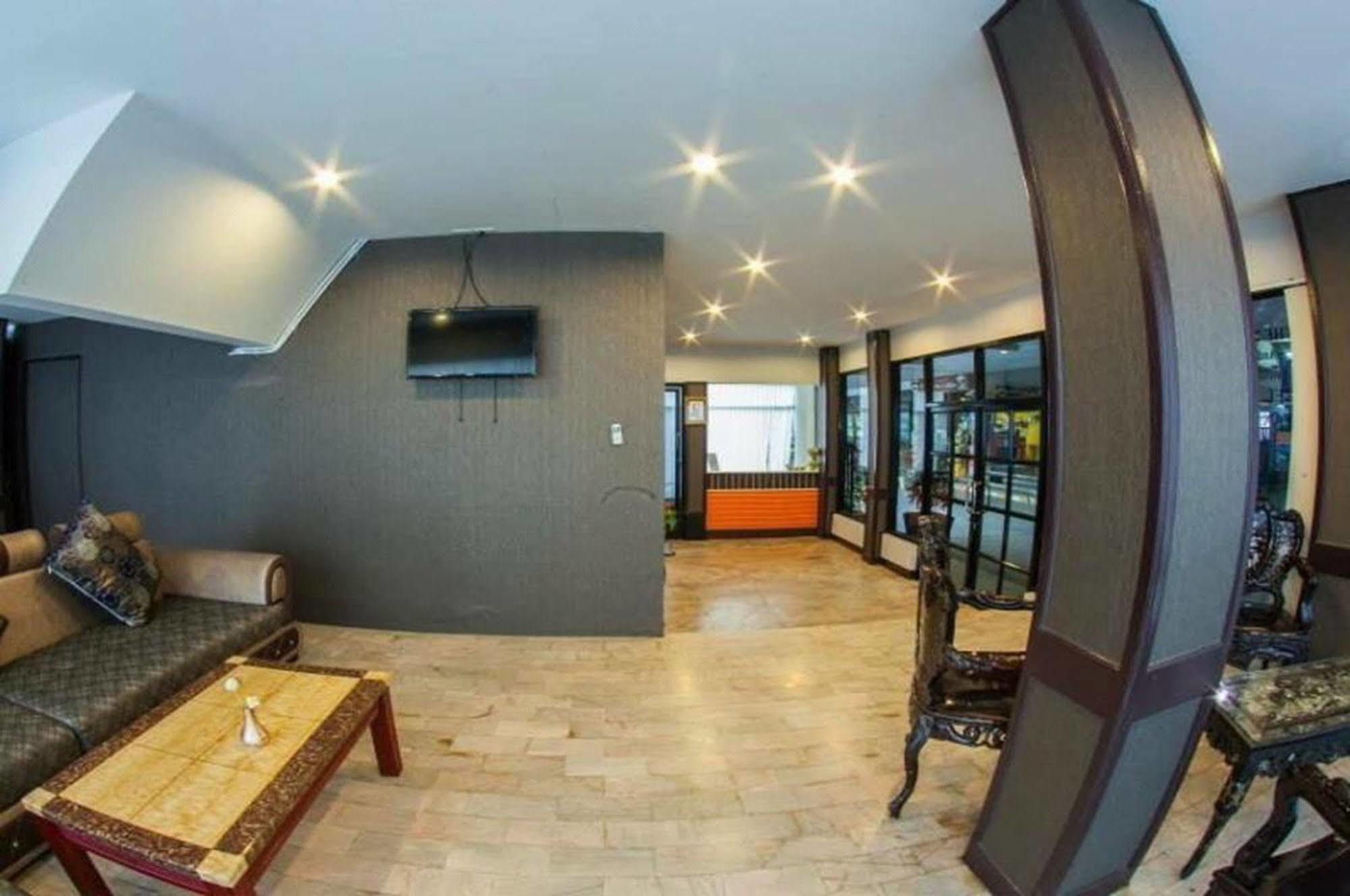 The Train Hotel Hatyai Hat Yai Ngoại thất bức ảnh